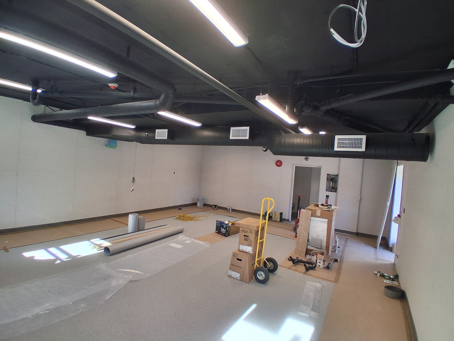 Commercial interior electrical and lighting installation